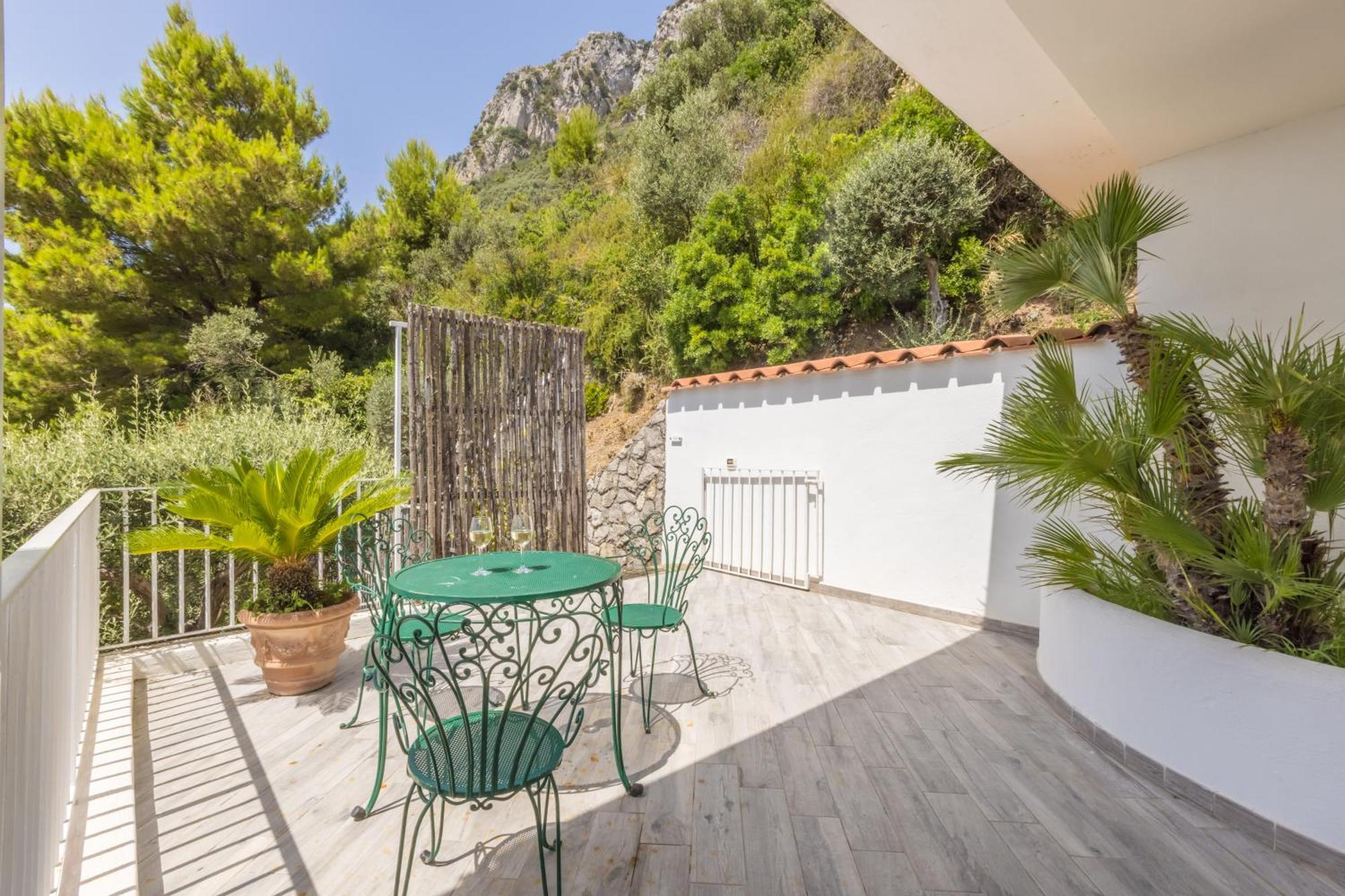 Villa Rita Apartments Massa Lubrense Exterior photo