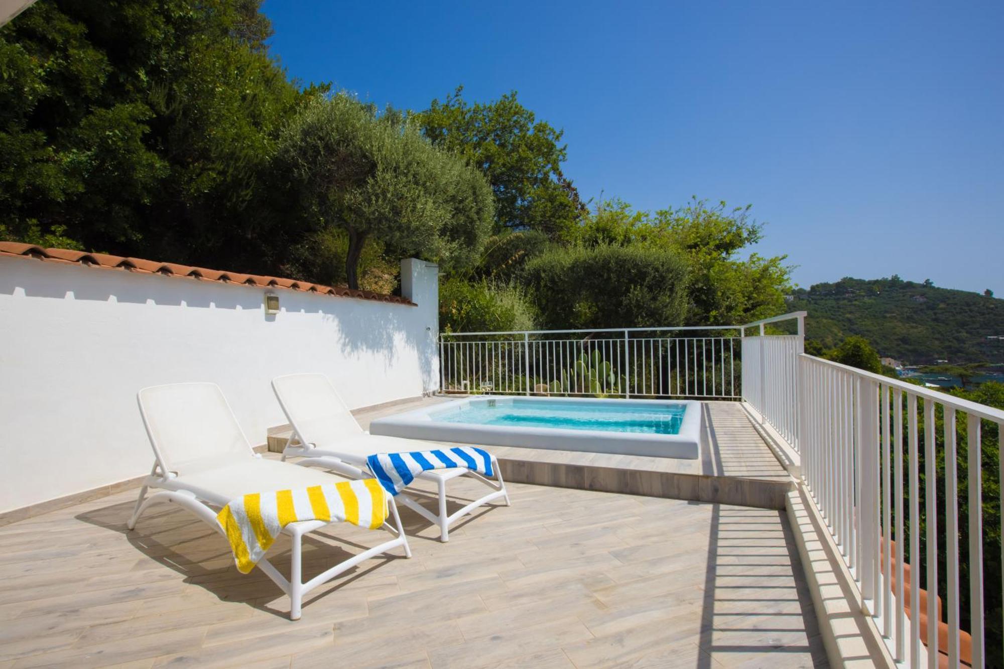 Villa Rita Apartments Massa Lubrense Exterior photo